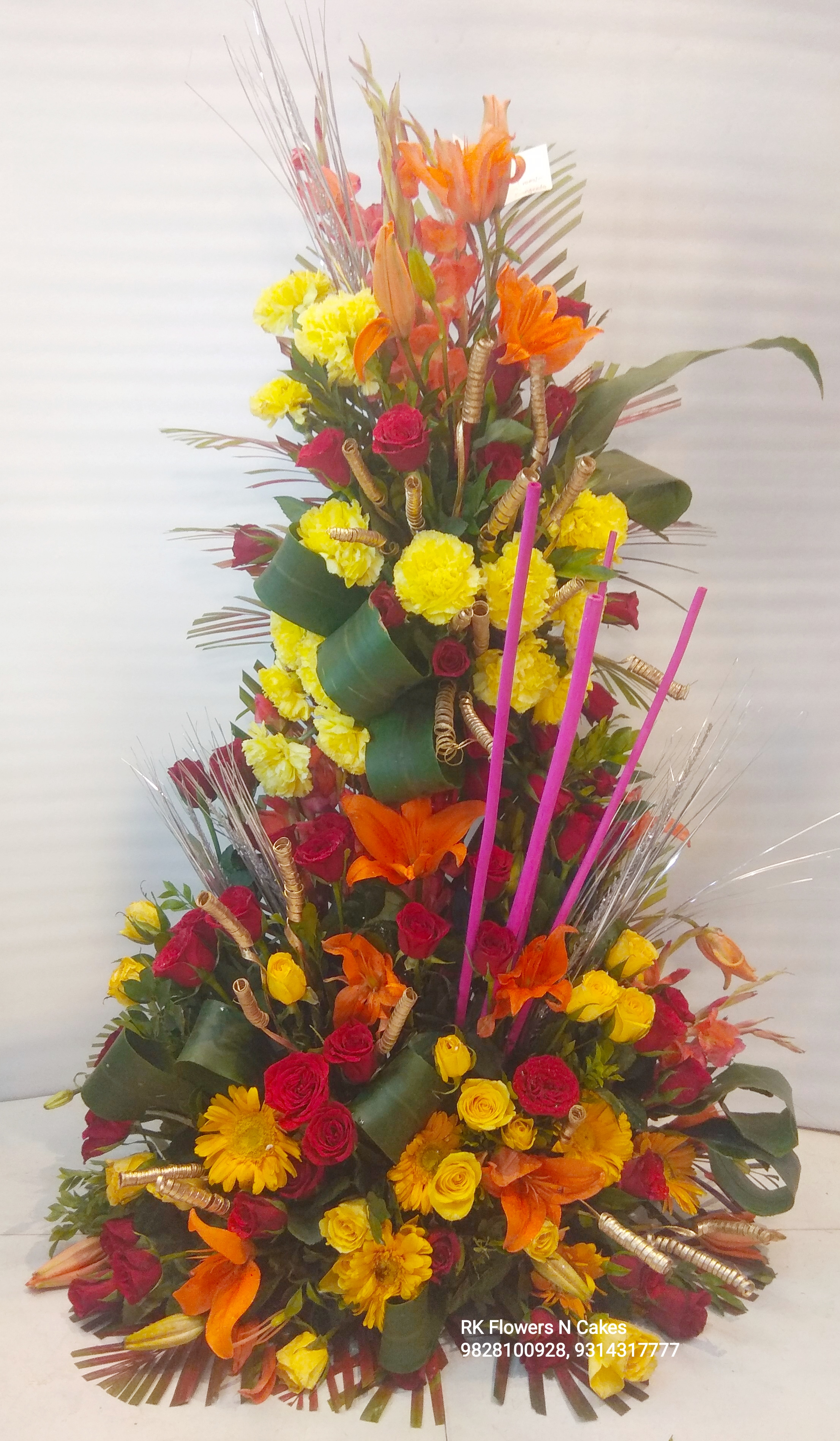 Mix Flowers Arrangement